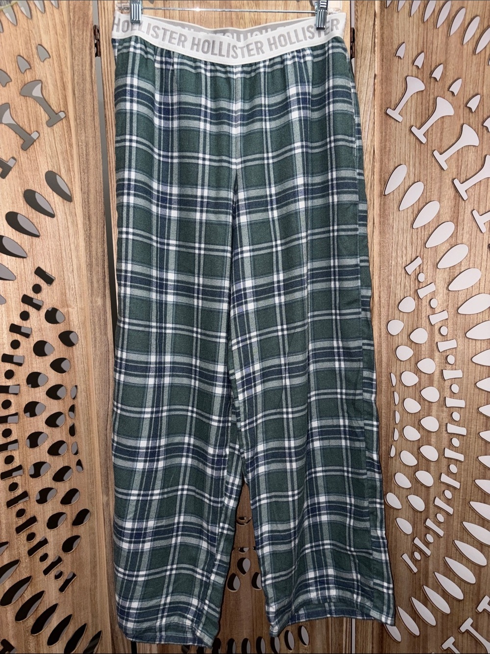 HOLLISTER SLEEP/LOUNGE PANT / PLAID / MEDIUM